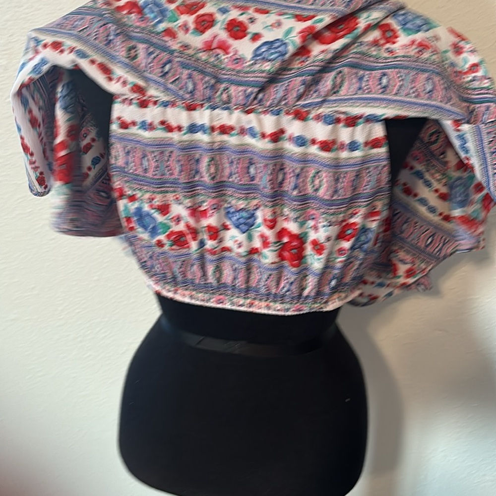 Show me Your Mumu Ruffle Crop Top size Medium - Picture 6 of 9